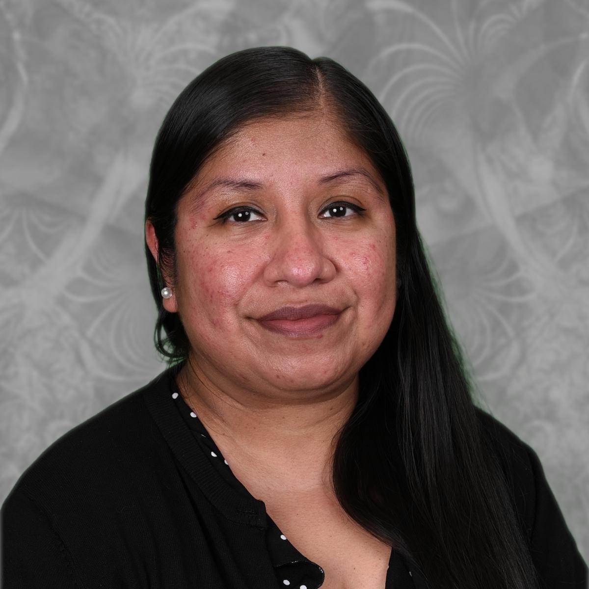 Cintia Ramos staff portrait photo
