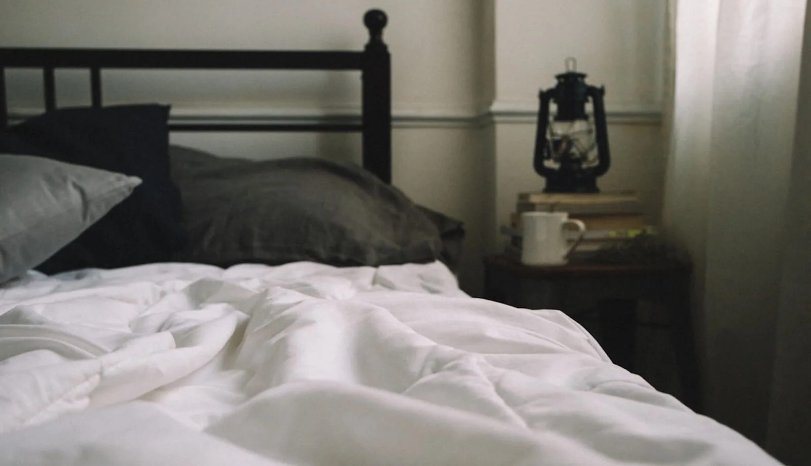 Main blog image for Zoloft Night Sweats article