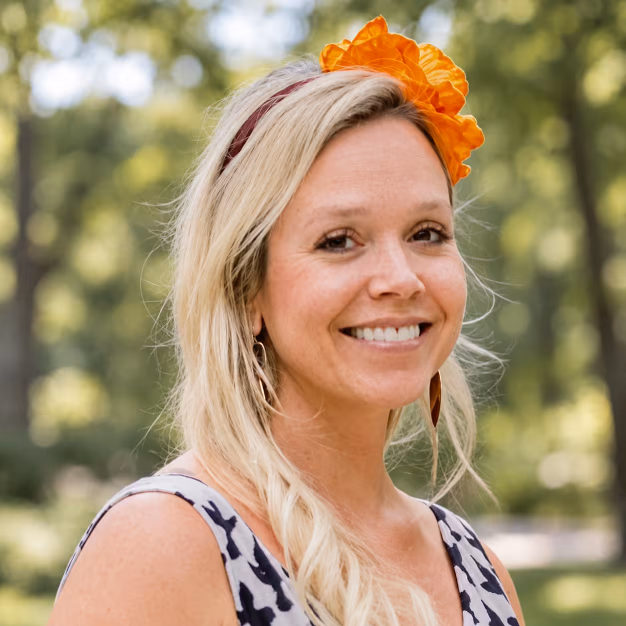 Dr. Kristin Hicks, psychiatrist at Outro Health, specializing in antidepressant tapering