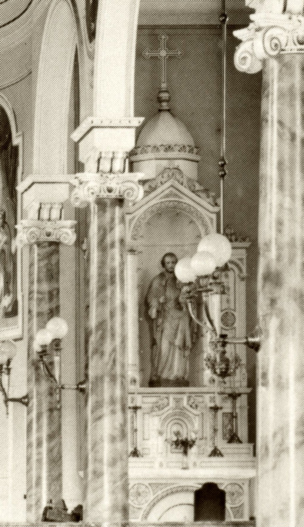 A side altar