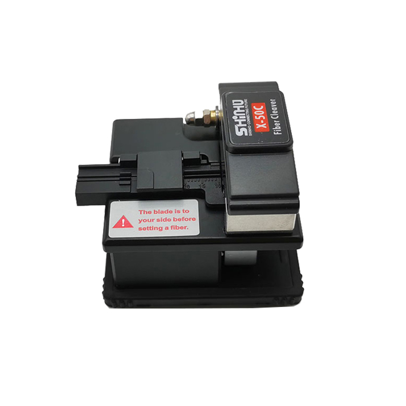 X-50C — XHFiber High Precision Fiber Optic Cleaver