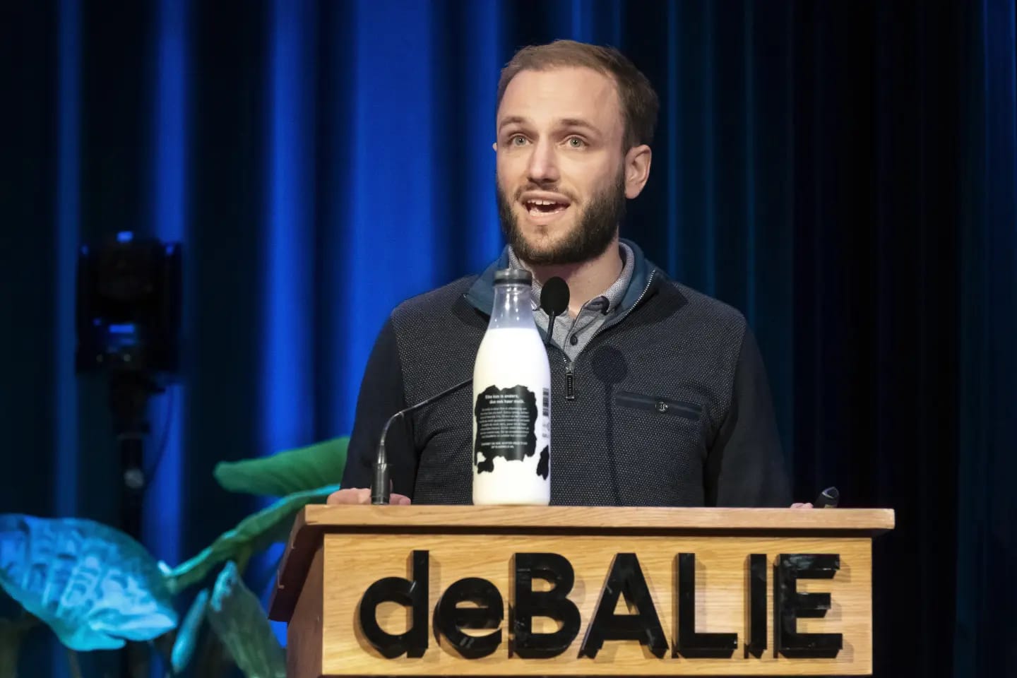 Michel Scholte spreekt in De Balie