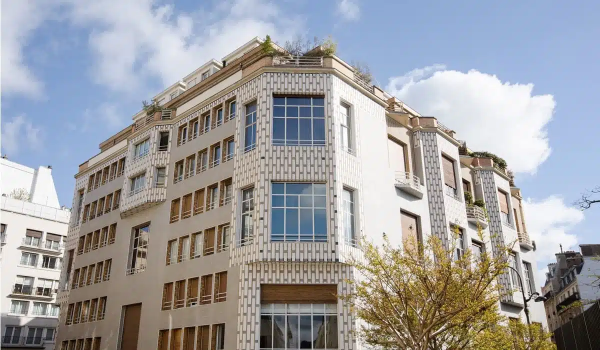 Studio Building