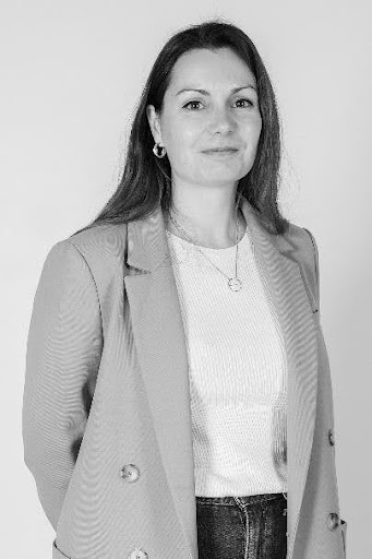 Clara Lesbros