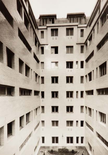 Studio Building