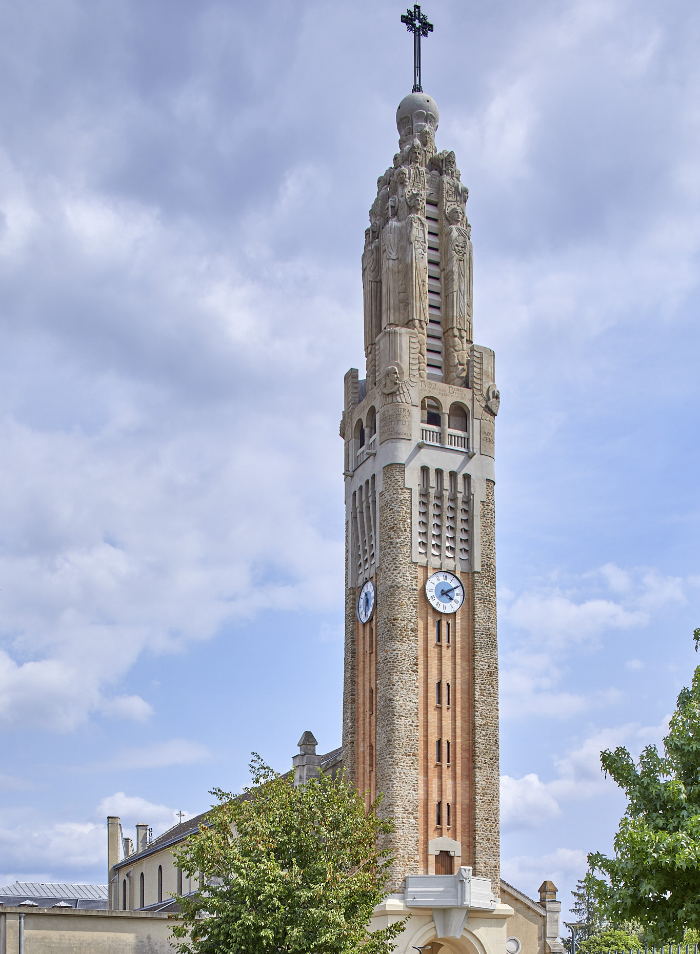 Eglise Saint-Louis de Villemomble