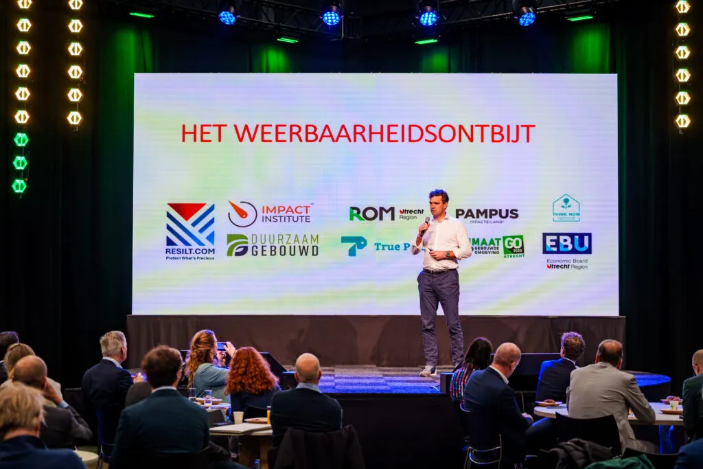 Bestuurlijke sessie over weerbaarheidsstrategie
