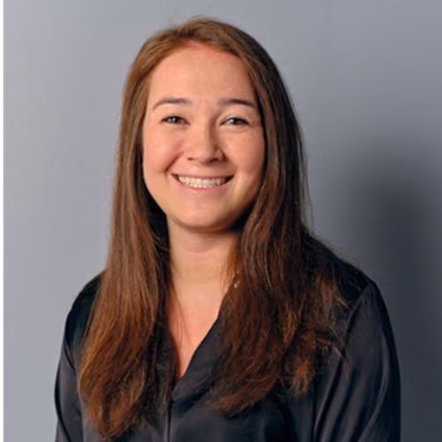 Bri Hunt Headshot