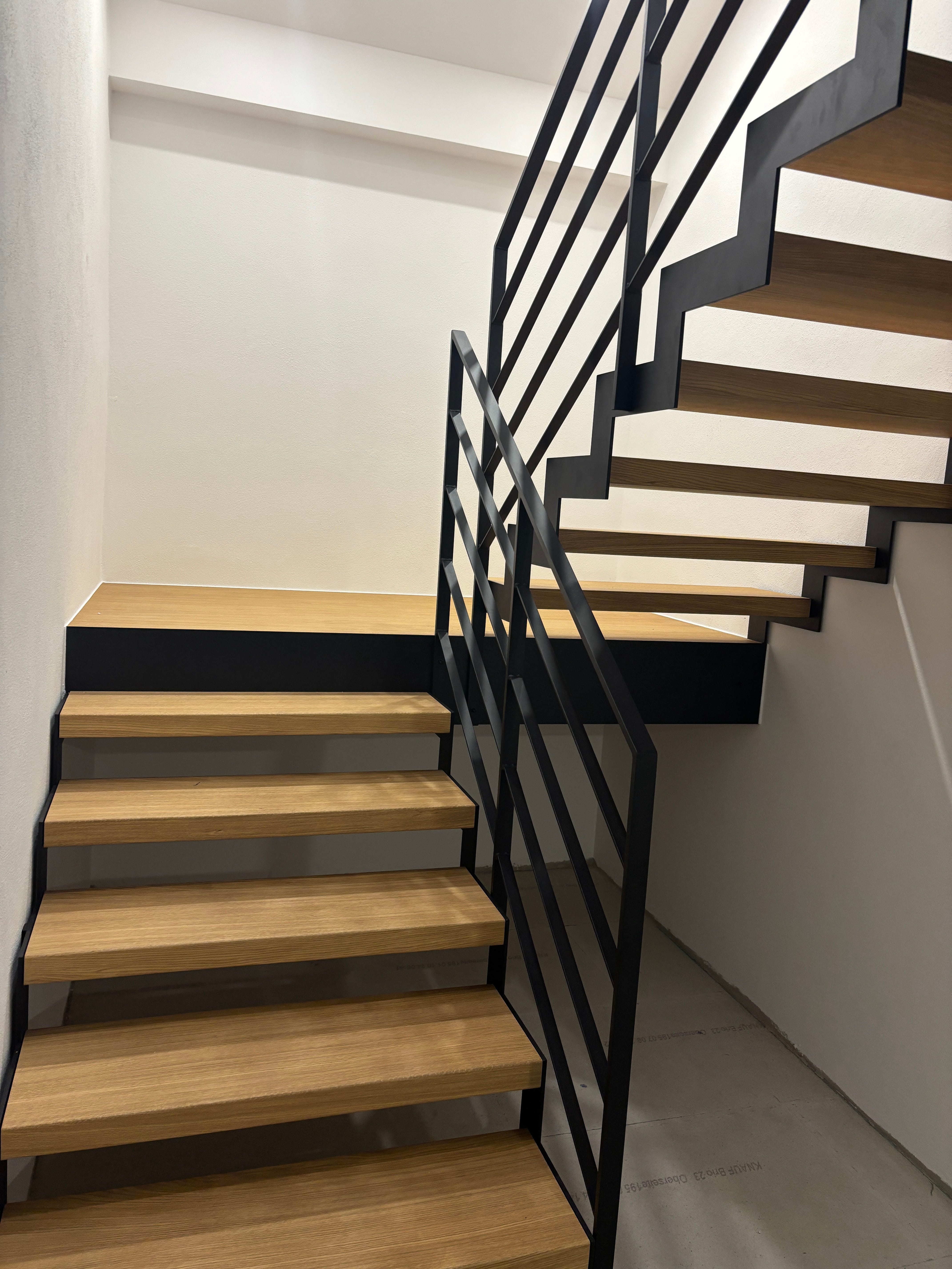 Neuer Teppichboden Bodenschmiede Bodenleger Parkettleger Hamburg