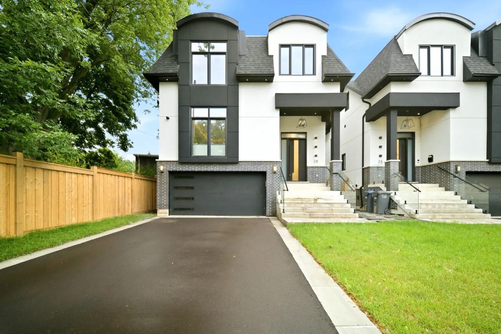 HDR exterior photo of 28 Pine Ave S, Mississauga — modern custom home