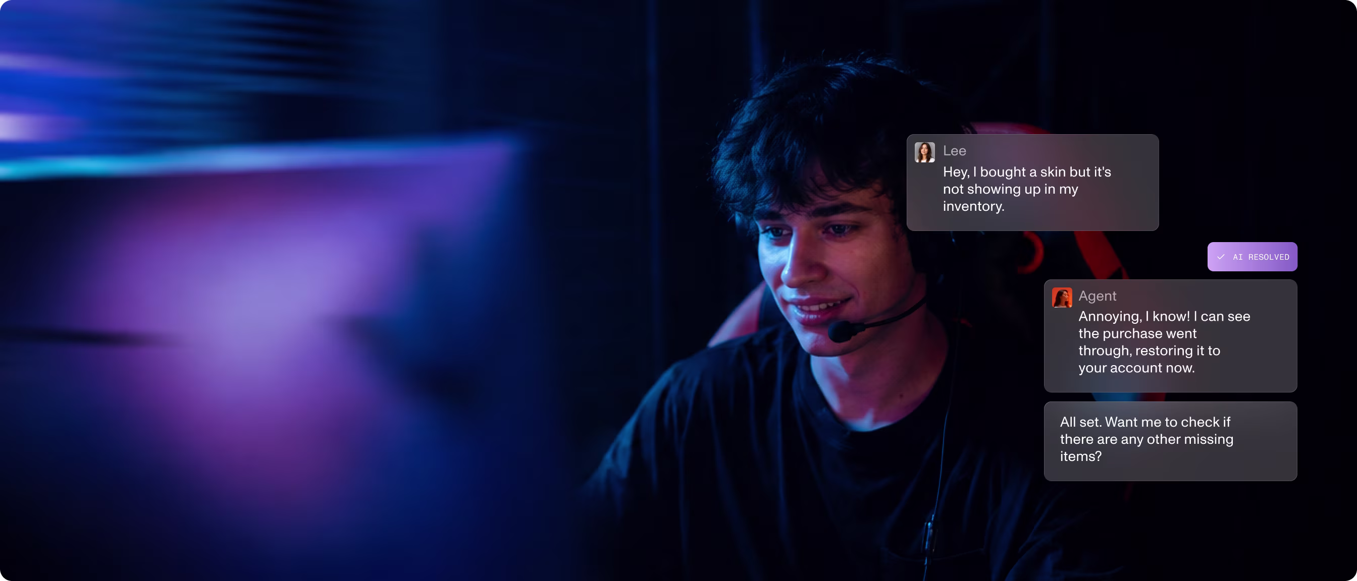 Gamer chattet mit einem Support-Mitarbeiter von Everhelp
