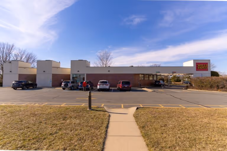 Holiday City Bank