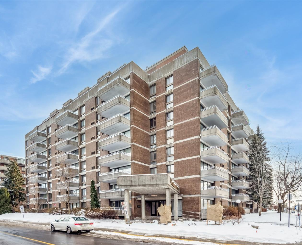 5790, Avenue Rembrandt, app. 401