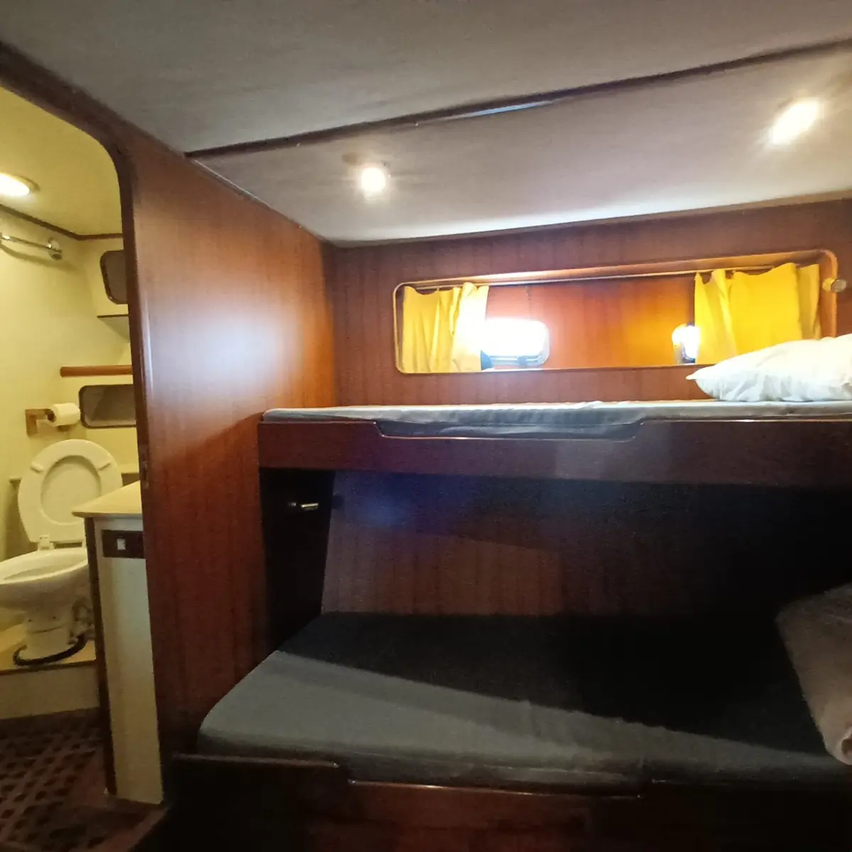 KHA SHING ENTERPRISE TRADER 60 - foto 9 - Mr. Blu Yacht & Ship