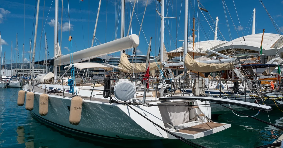 CN Yacht Felci 71 - Mr. Blu Yacht & Ship