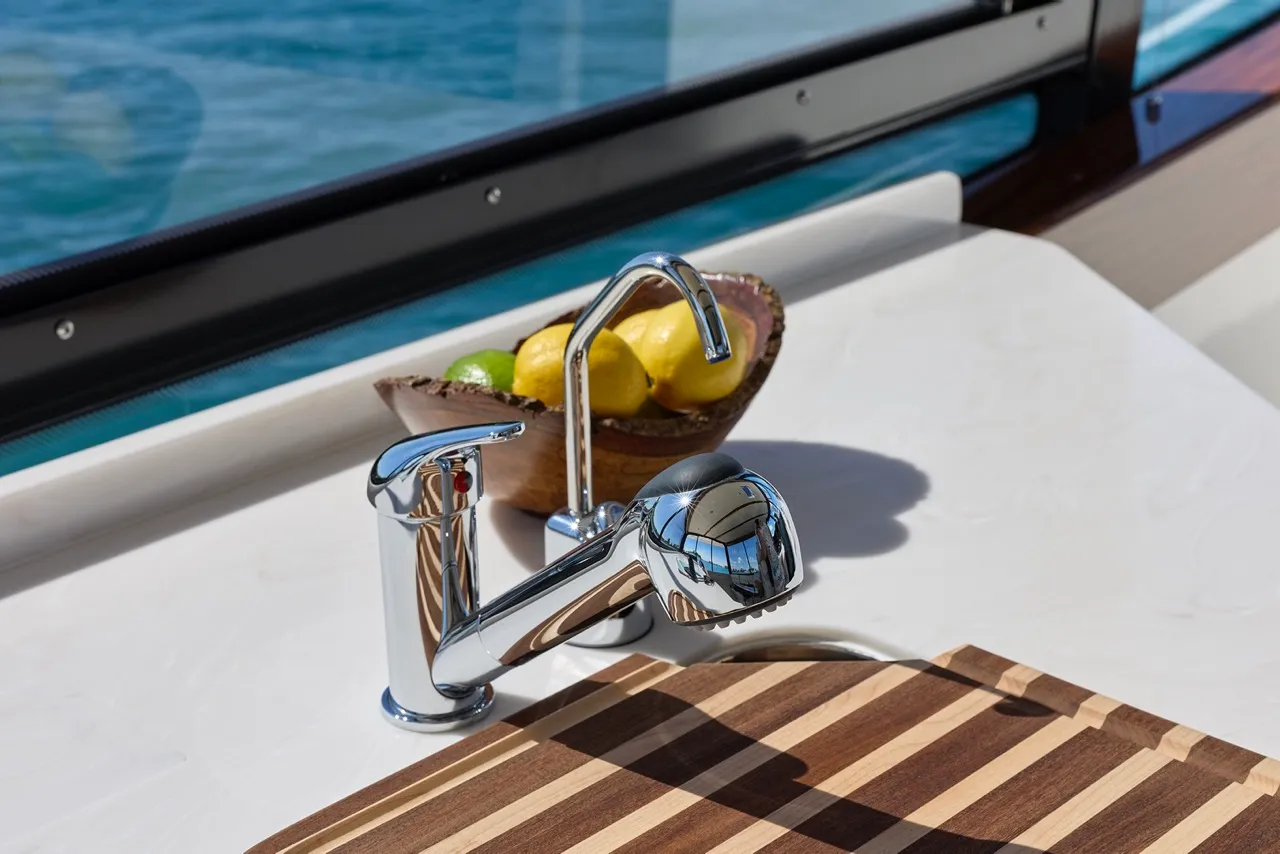 MJM 47X - foto 6 - Mr. Blu Yacht & Ship