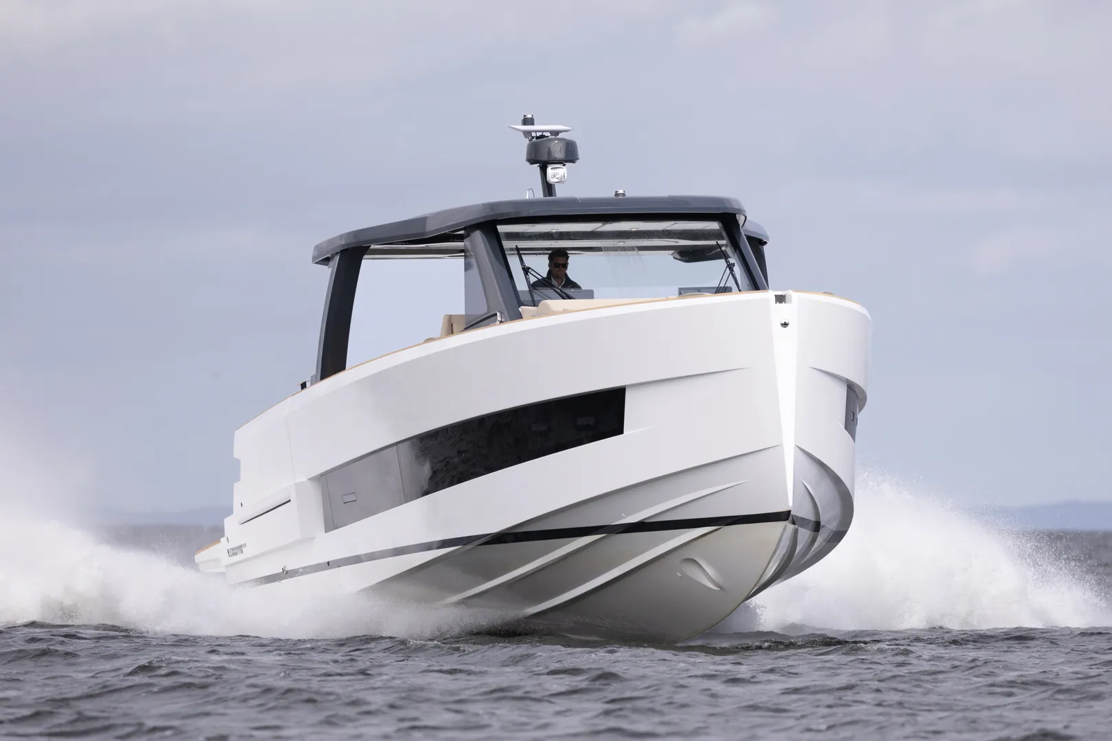 Fjord 490 Sport - foto 4 - Mr. Blu Yacht & Ship