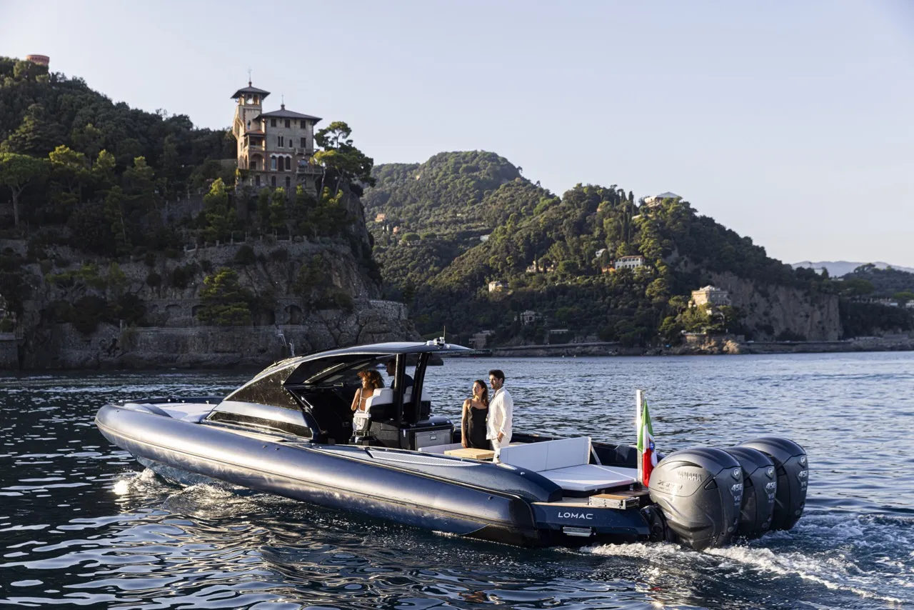 Granturismo 14.0 - foto 4 - Mr. Blu Yacht & Ship