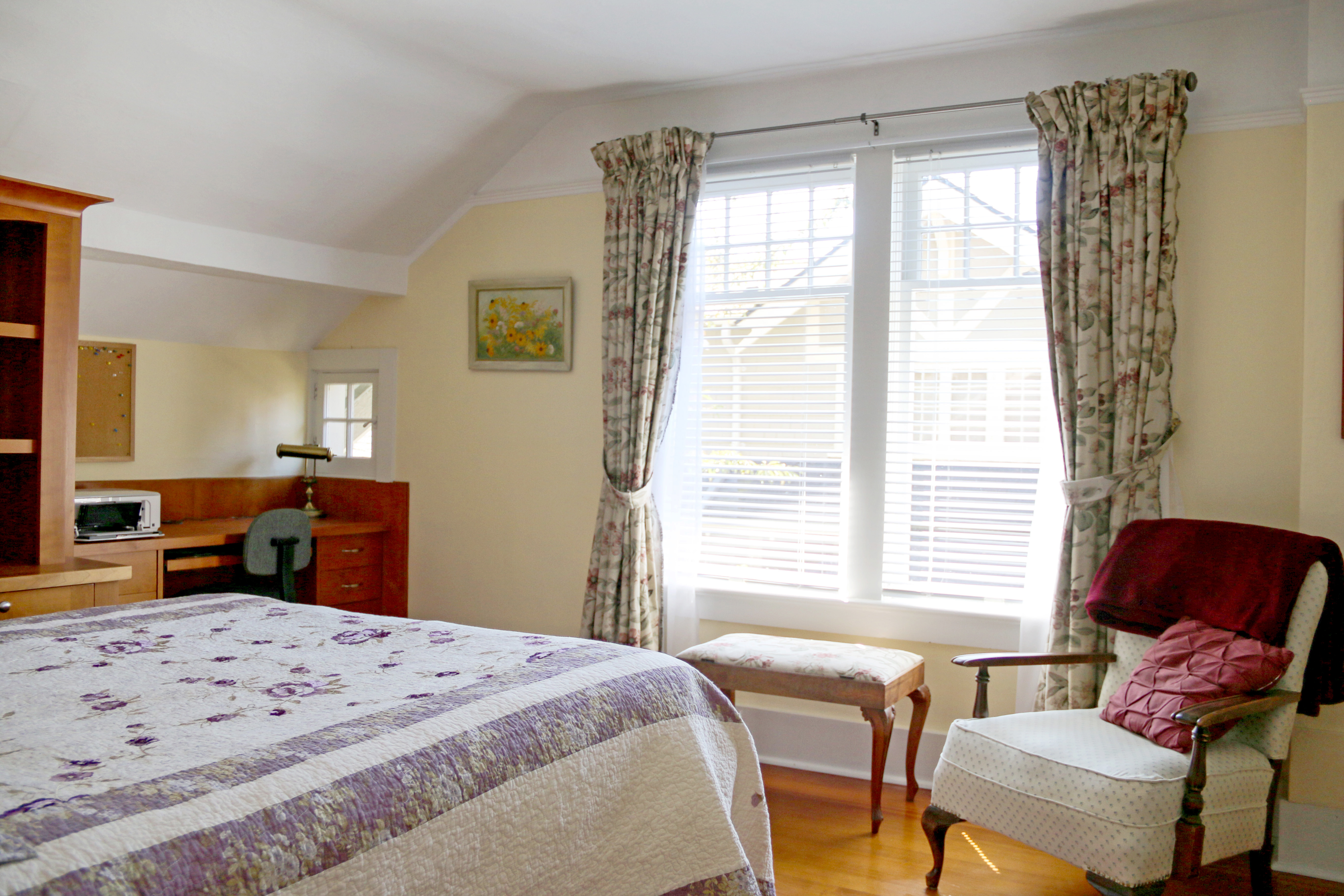 Second bedroom
