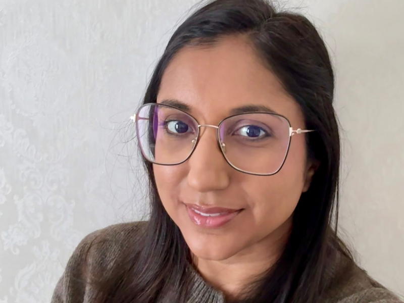 Optom dispensing optician at David Hillel Optometrist