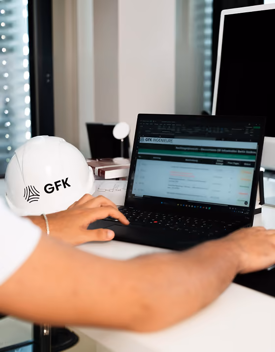 GFK Kostenmanagement Baukalkulation am Schreibtisch