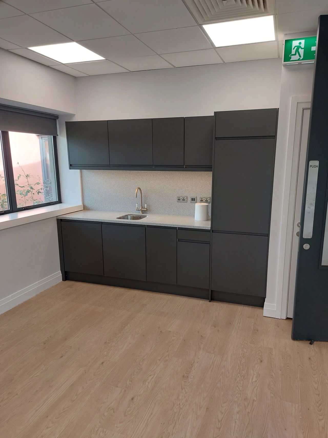 3018 Lake Drive Citywest