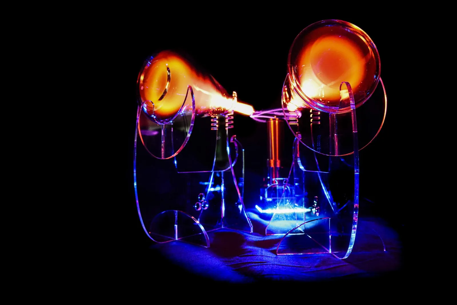 Quantaphi plasma tubes angled towards each other