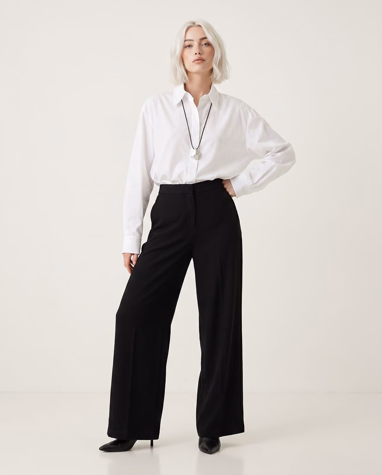 Long-Sleeve Shirt in White