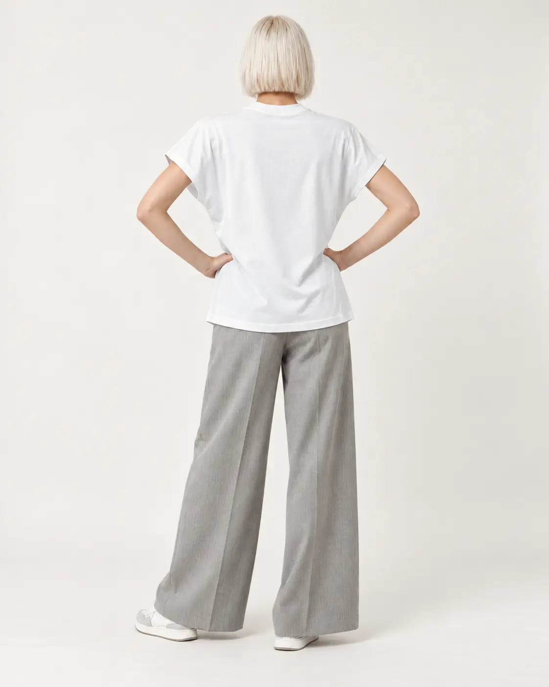 Minimalist Short-Sleve T-shirt