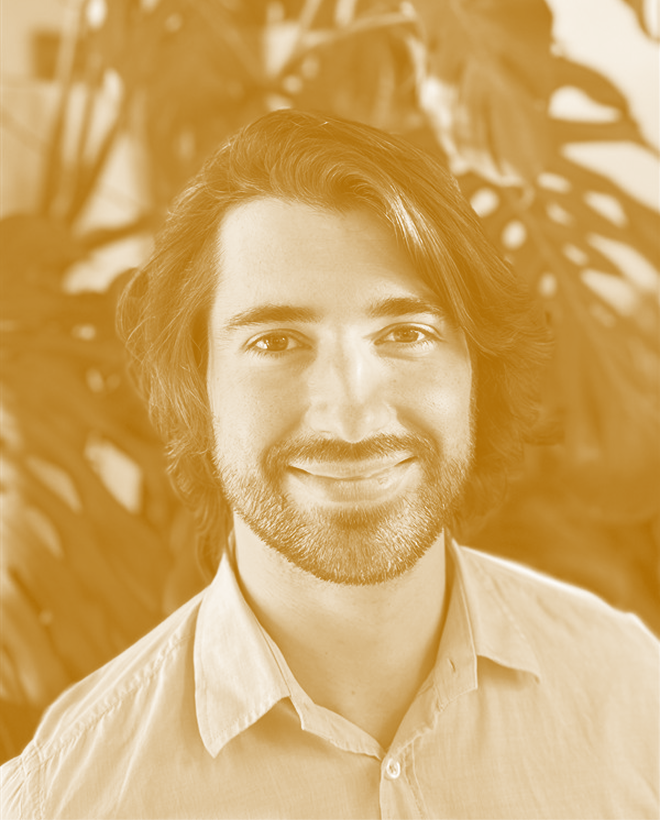 Adam Brzezinski