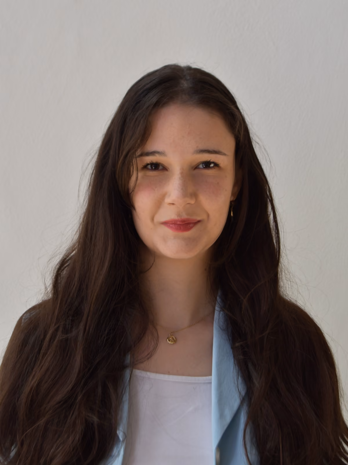 Alena Obdržáková s lahví KYSLIQ