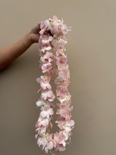 Double Leis