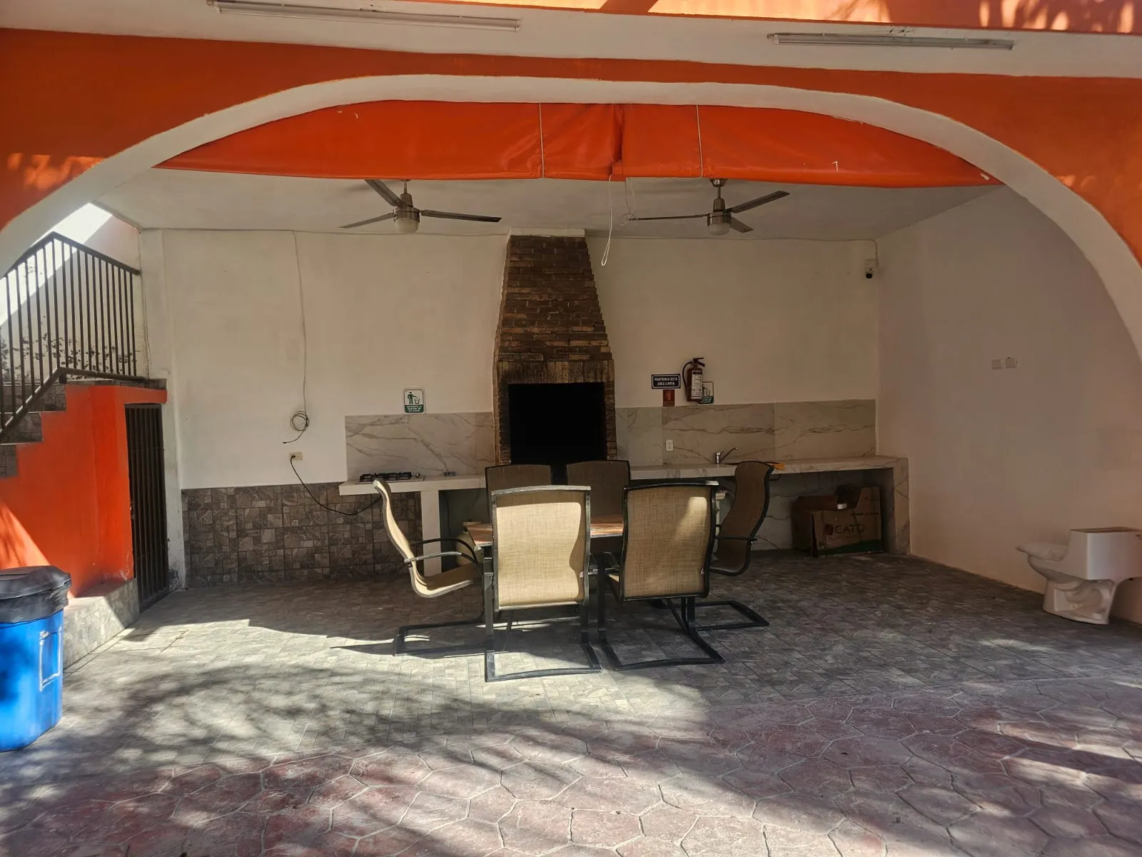 Palapa con asador para eventos, Hotel Los Arcos Inn