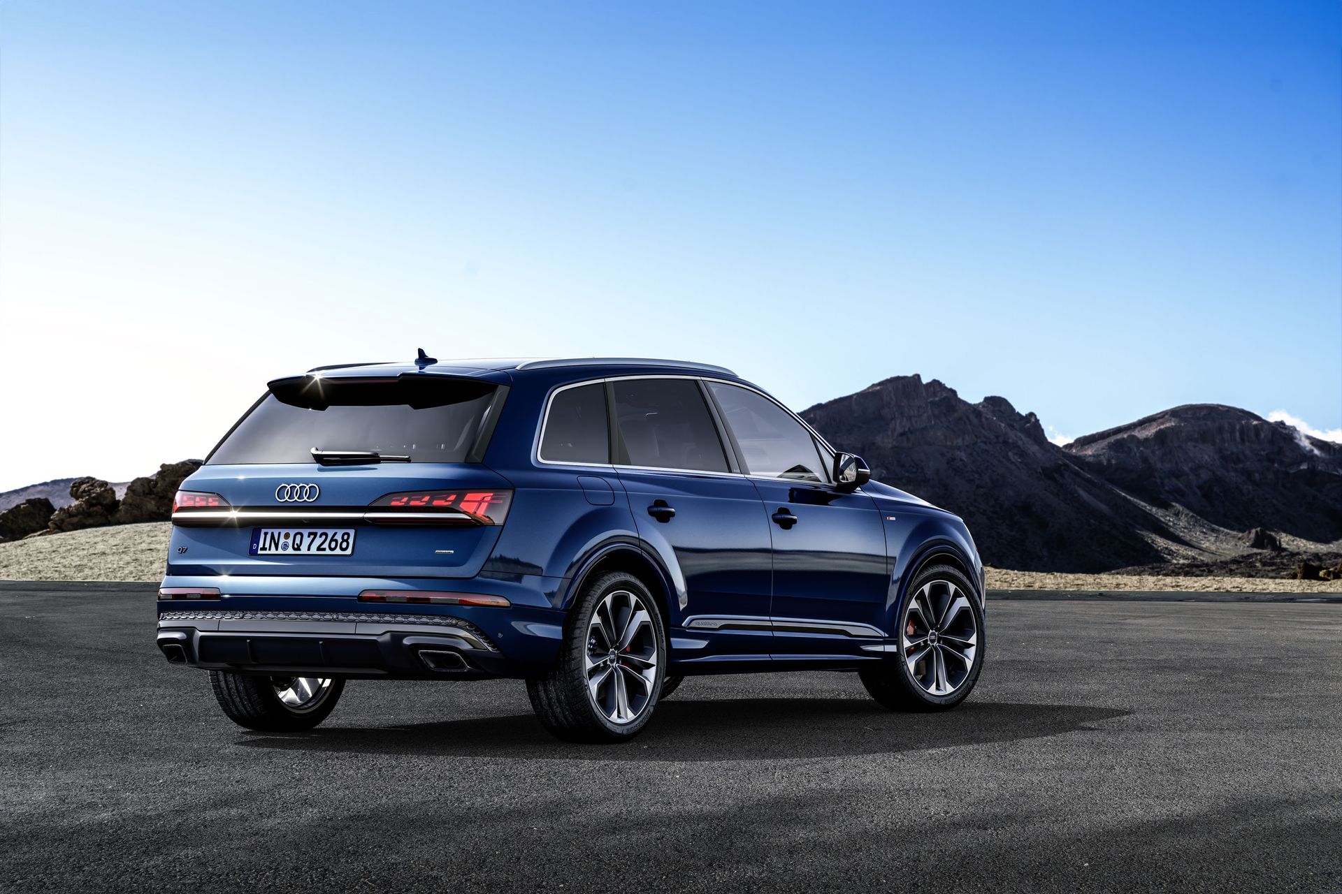 Audi Q7 azul