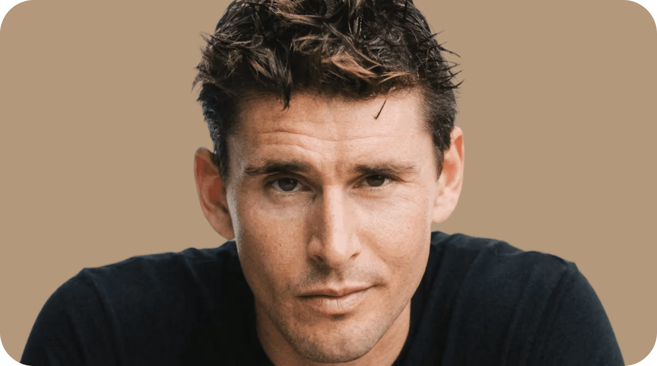 Ben Greenfield, triatleta 13 volte Ironman e autore di libri su salute e fitness.