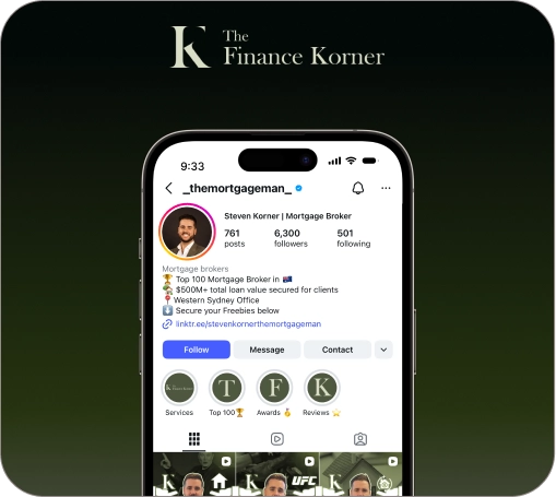 Mober mascot Bud presenting scroll-stopping content on a smartphone, showcasing creative services for finance brokers