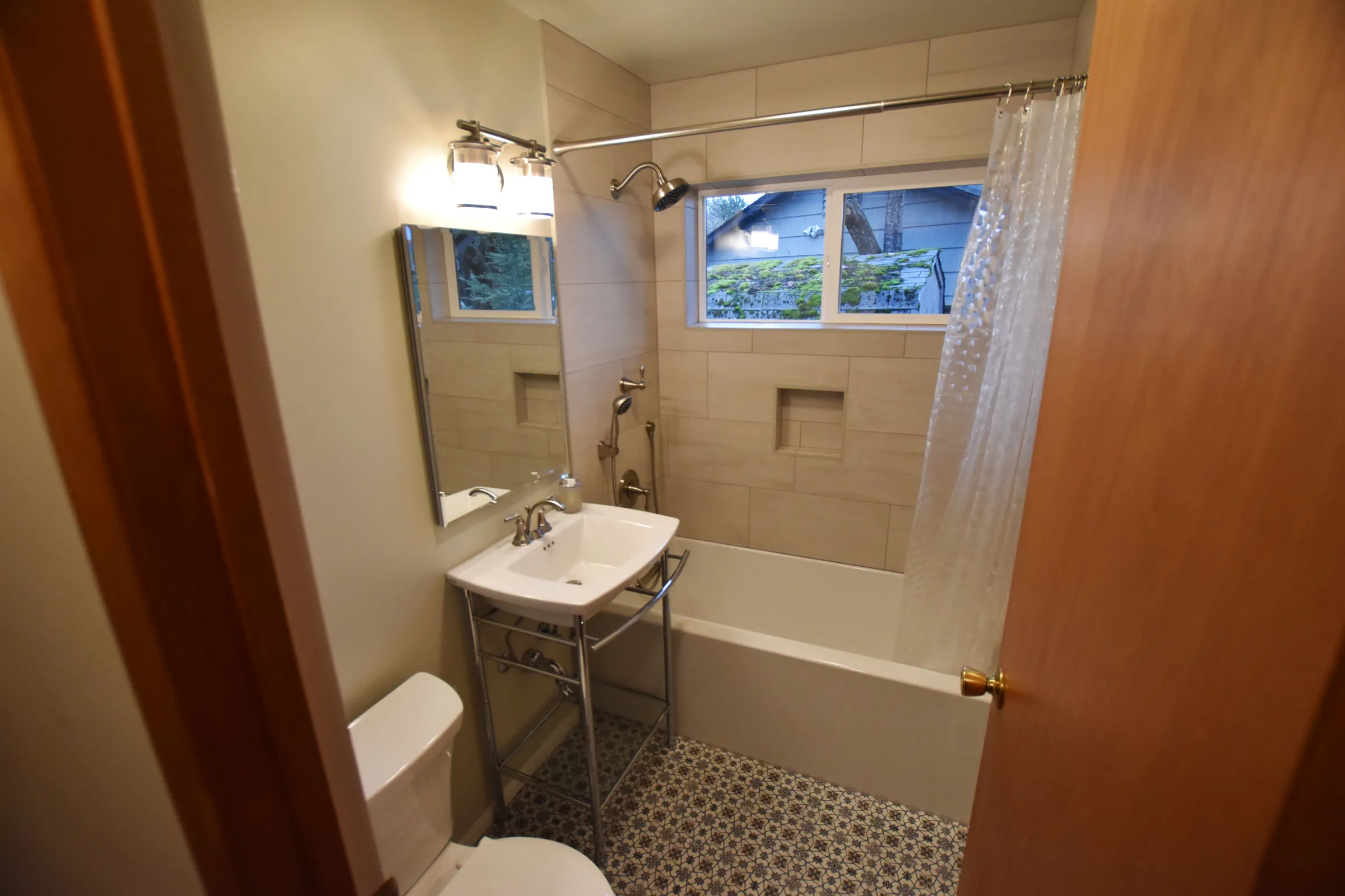 Gateway Bathroom