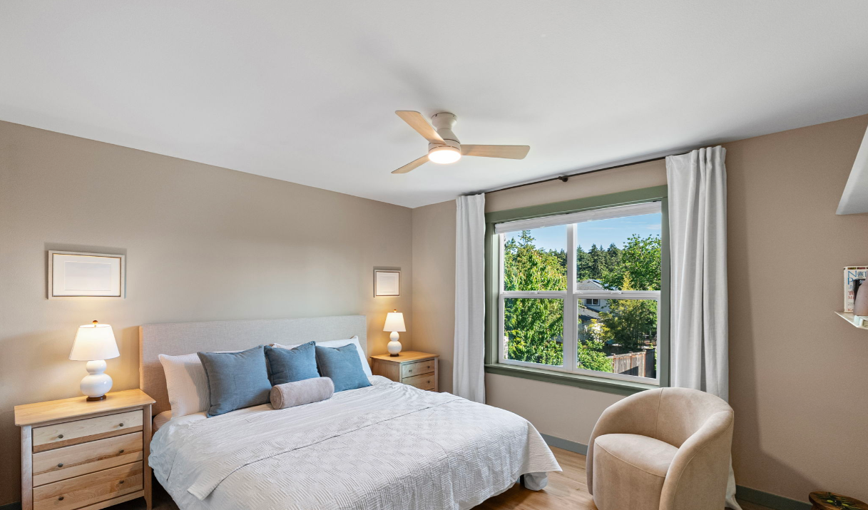 Primary bedroom in a completed Hilson Homes build in Steilacoom, Washington