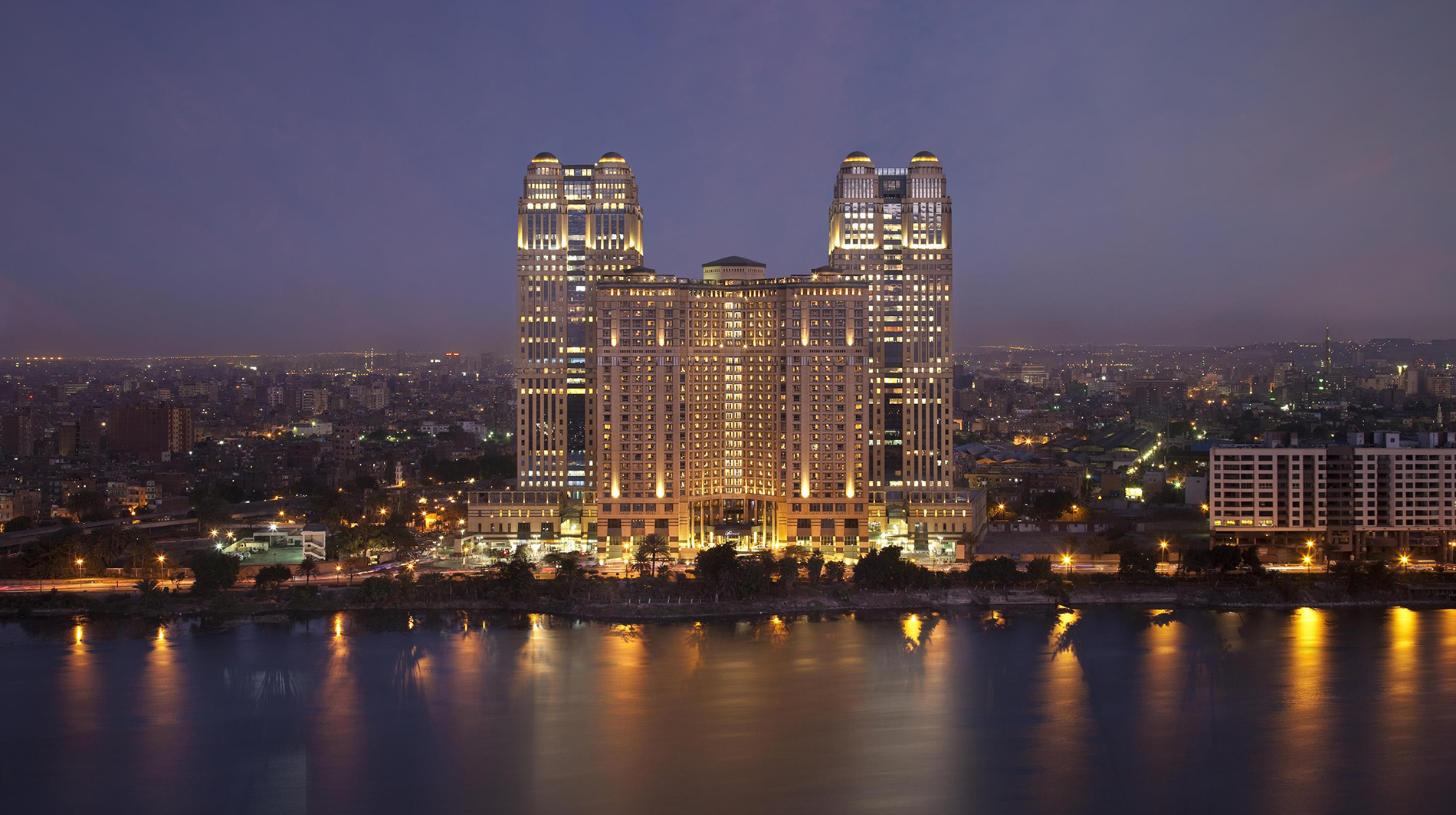 Fairmont Nile City