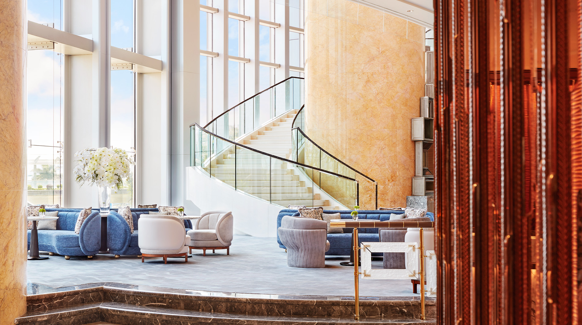 Four Seasons Hotel Hong Kong