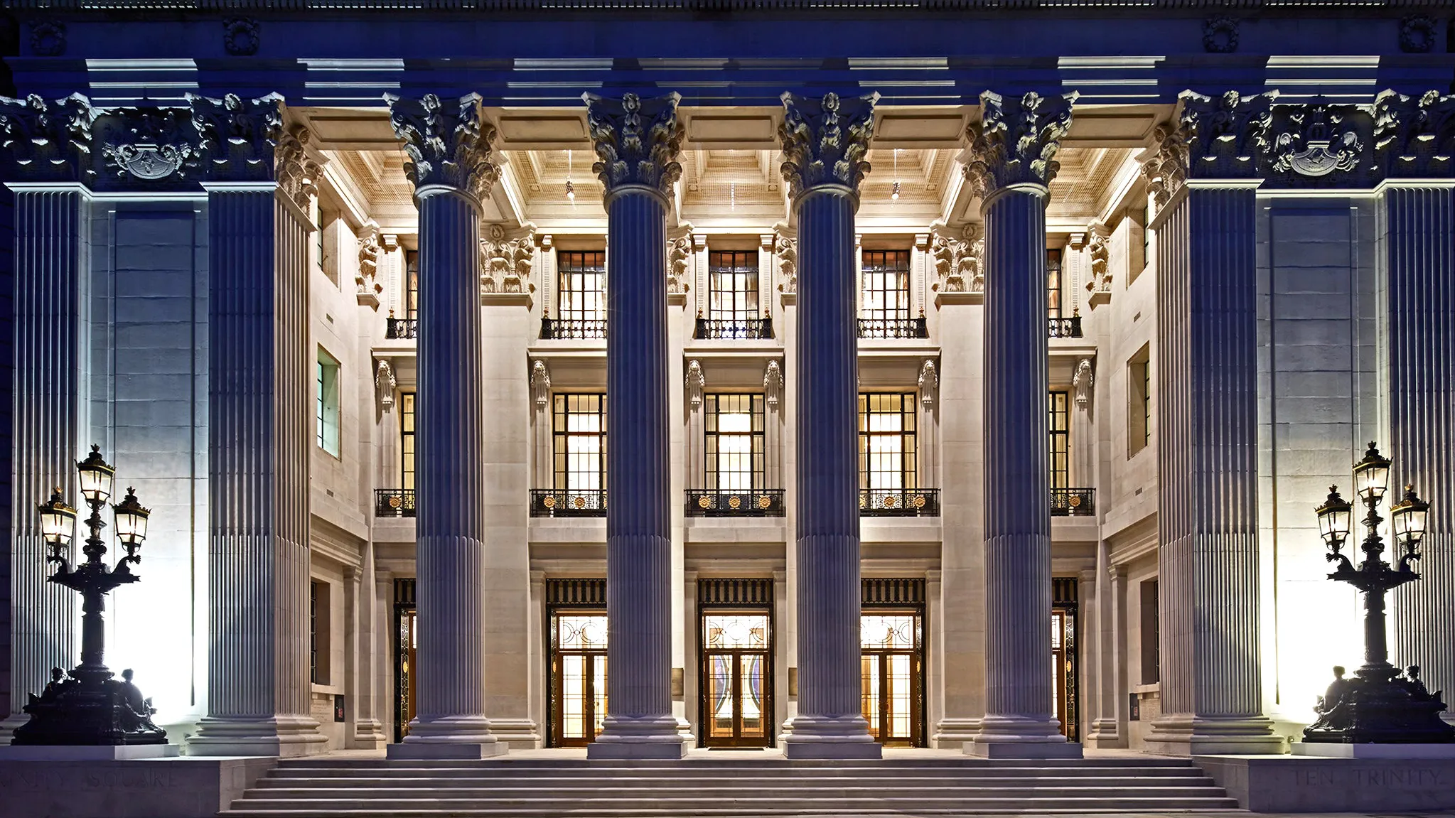 Four Seasons Hotel London at Tower Bridge