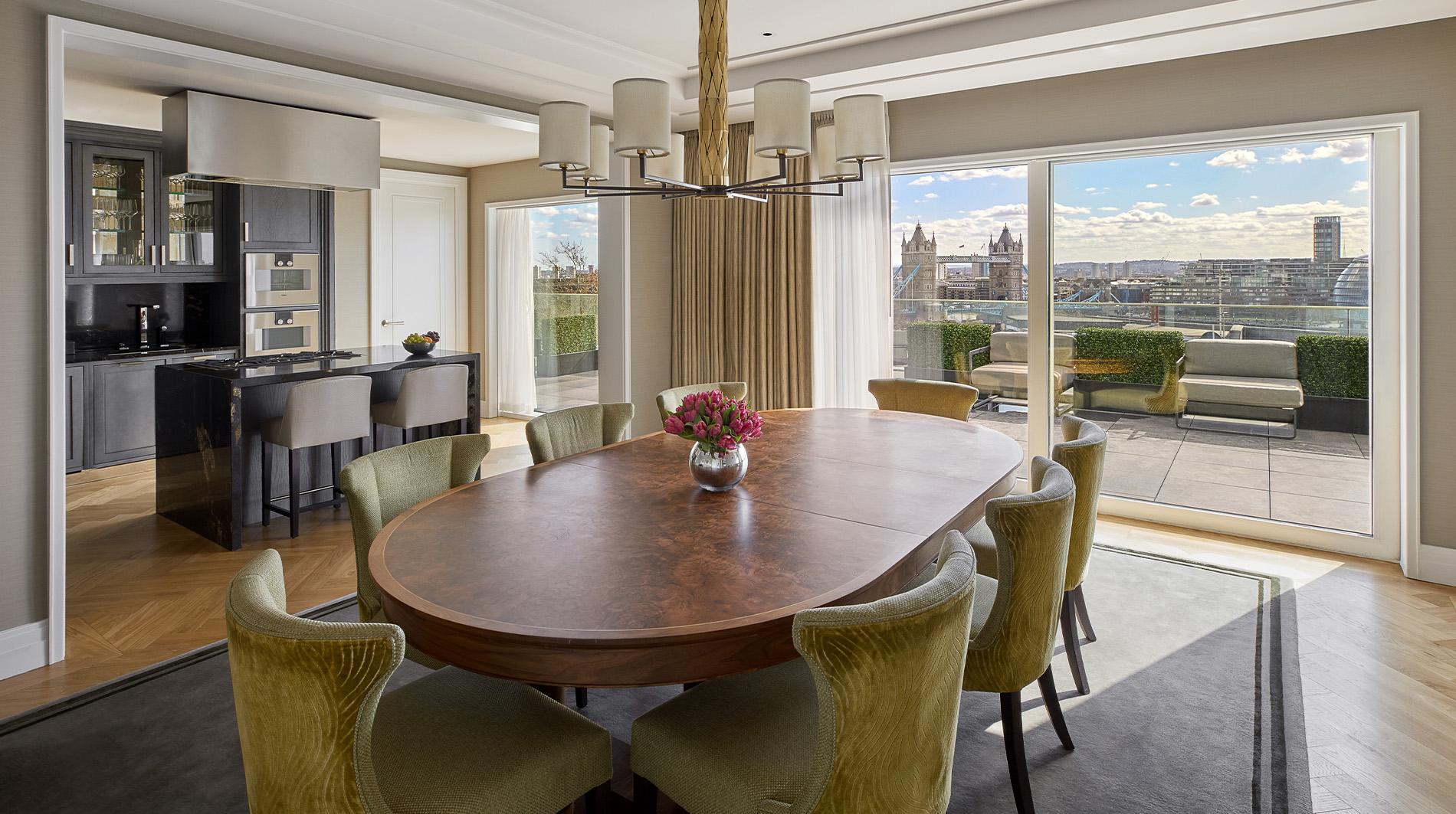 Four Seasons Hotel London at Tower Bridge