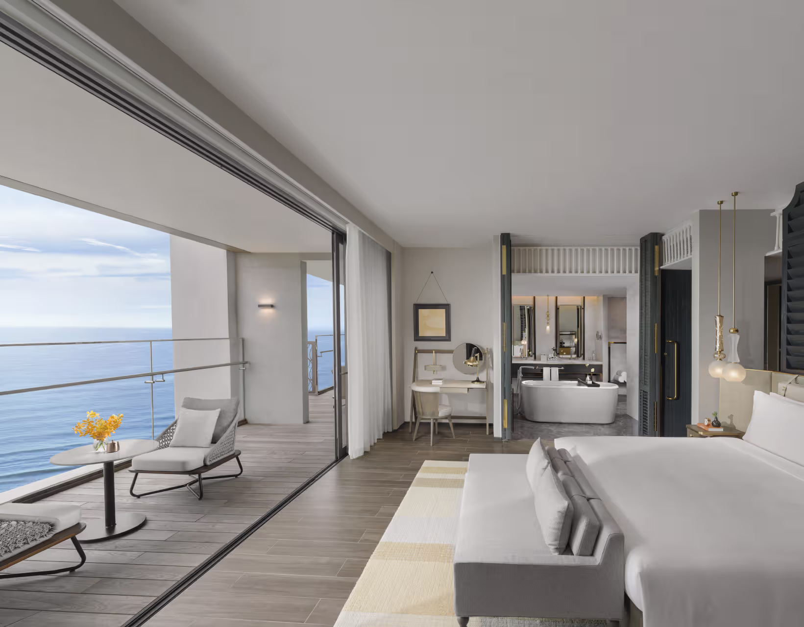 Hoiana Hotel & Suites