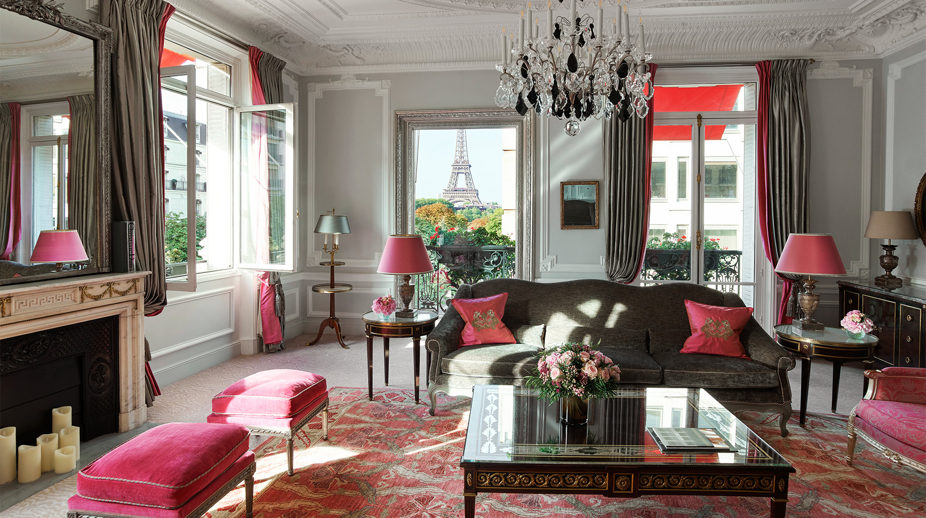 Hotel Plaza Athénée Paris