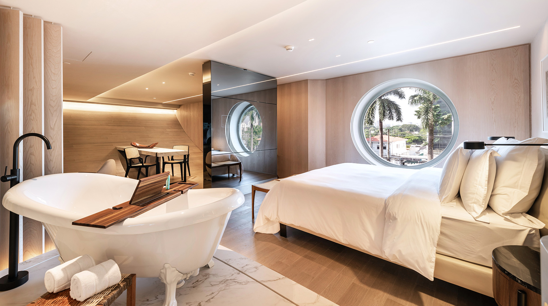 Hotel Unique
