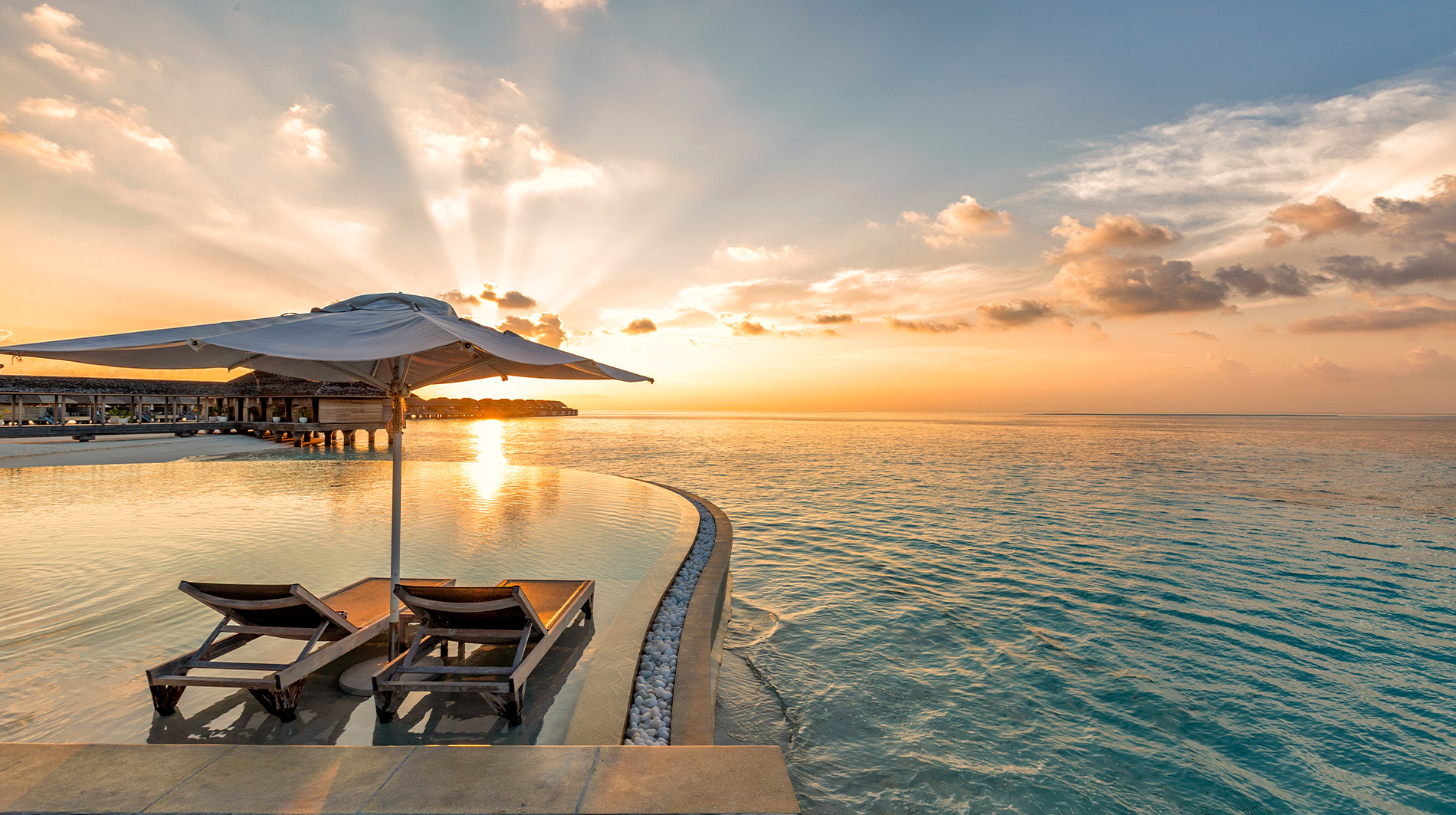 Hurawalhi Island Resort