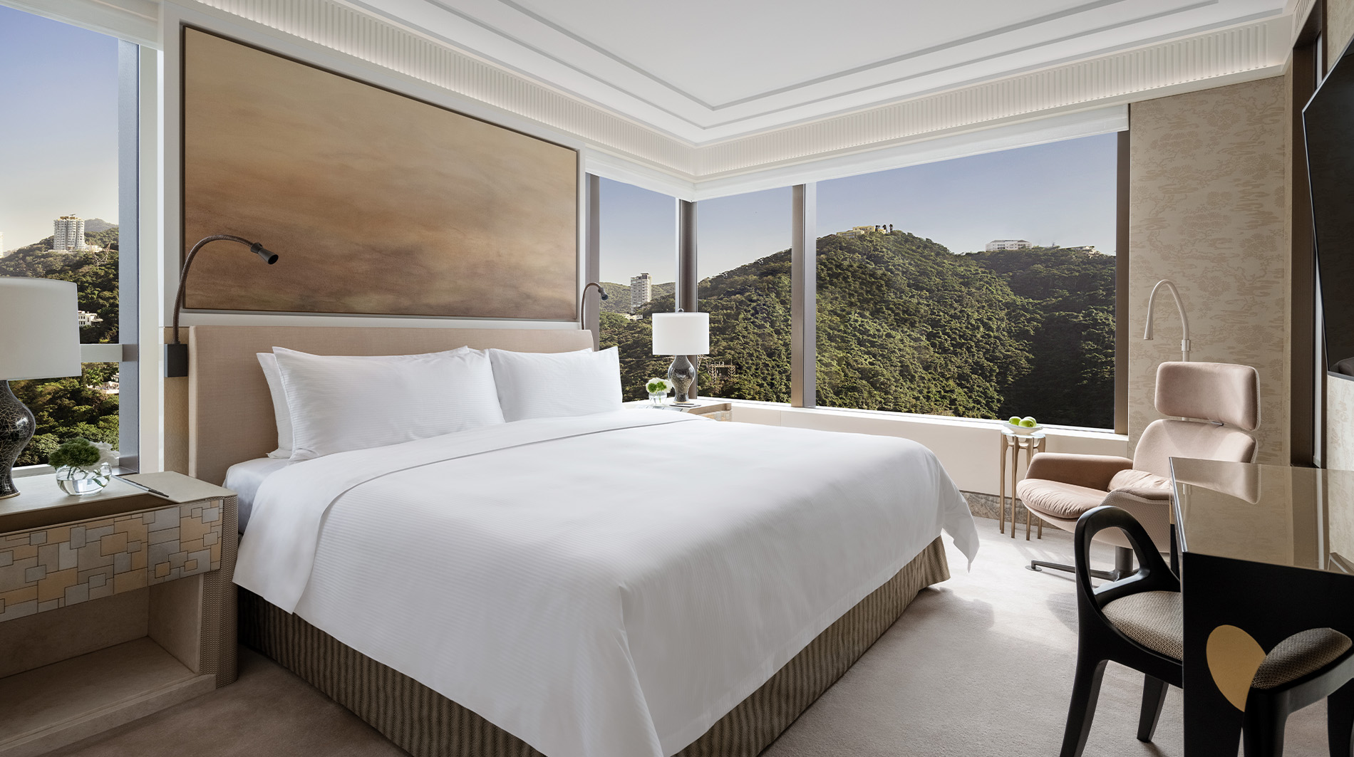 Island Shangri-La, Hong Kong