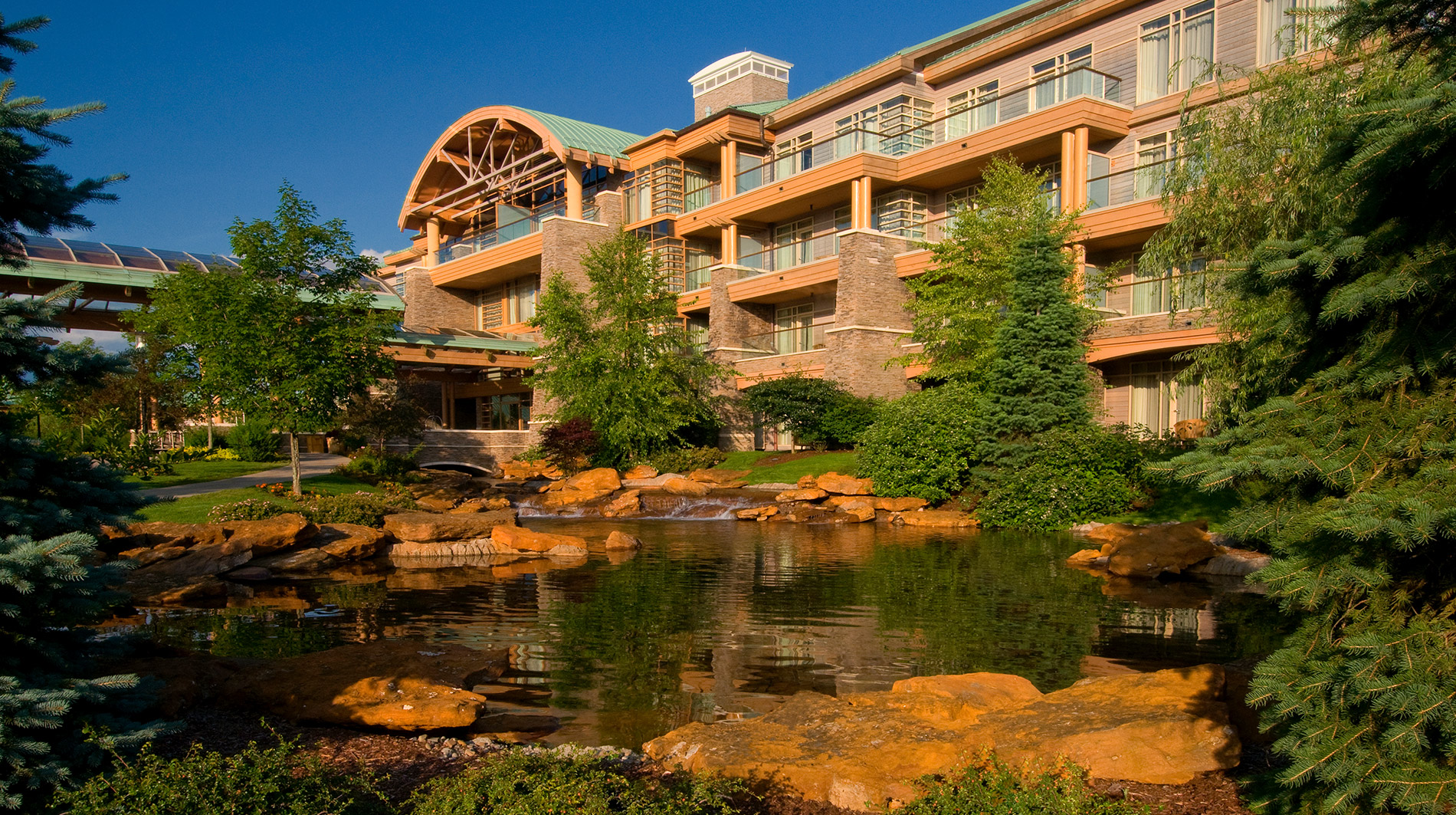 The Lodge at Turning Stone Resort Casino