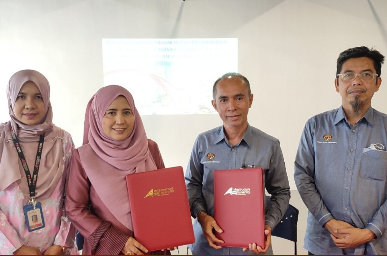 Protasco Active photograph: A Note of Understanding (NOU) Signing IUKL & Kolej Vokasional Lebuh Cator (KVLC) Perak