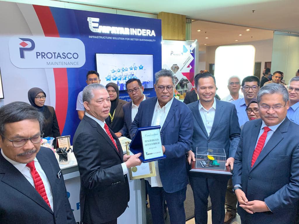 Protasco Active photograph: JKR Malaysia Officers Conference
